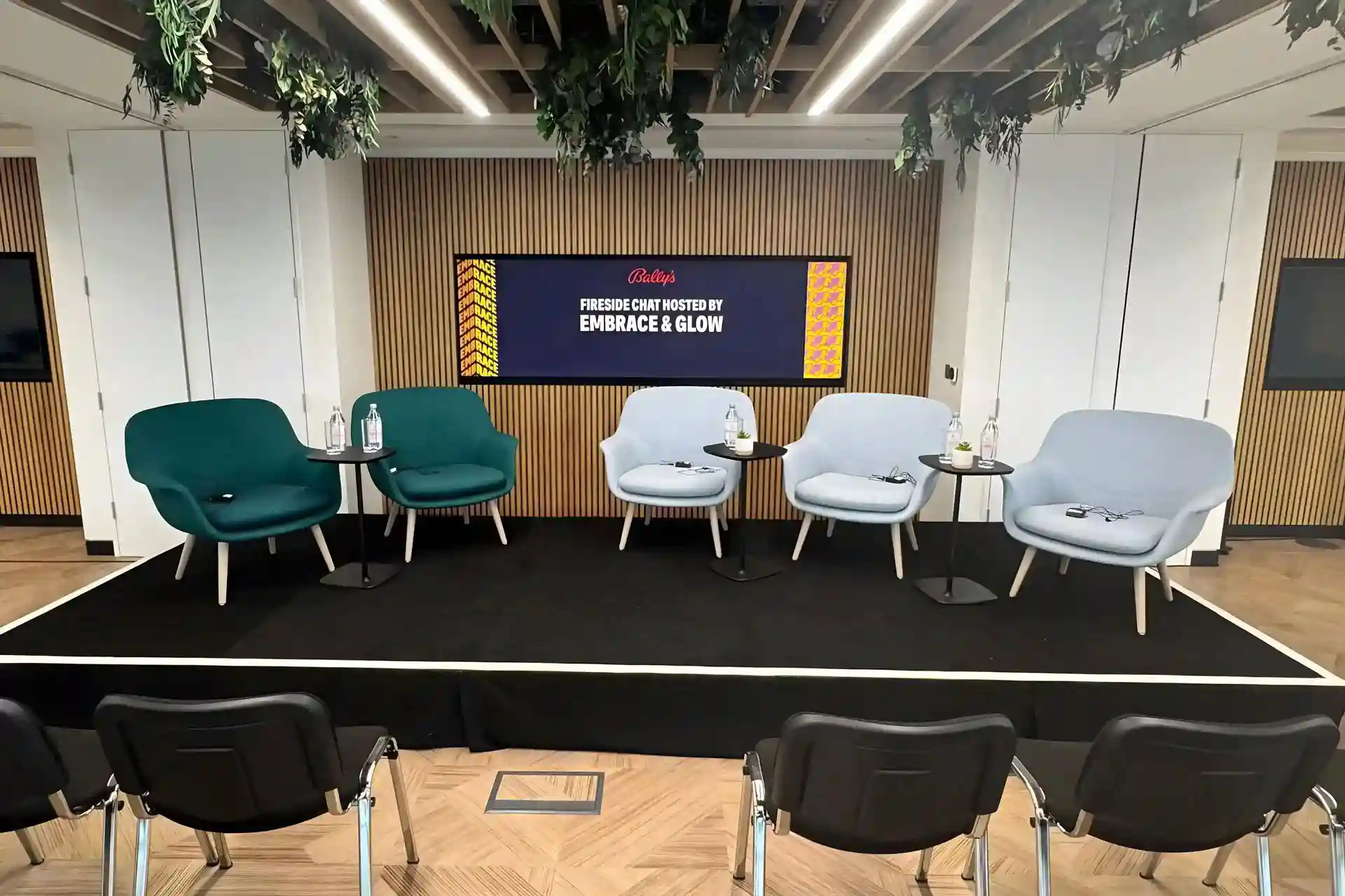 Right Stage For Your Event