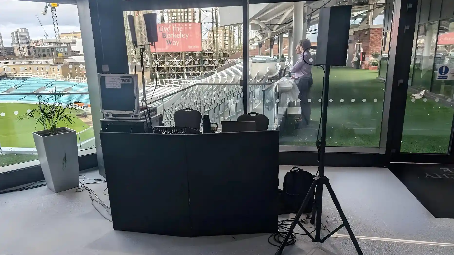 Budget Considerations For Speaker Hire In London